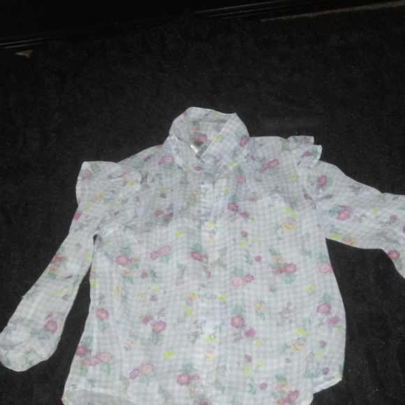 Girls top size large - Picture 4 of 4